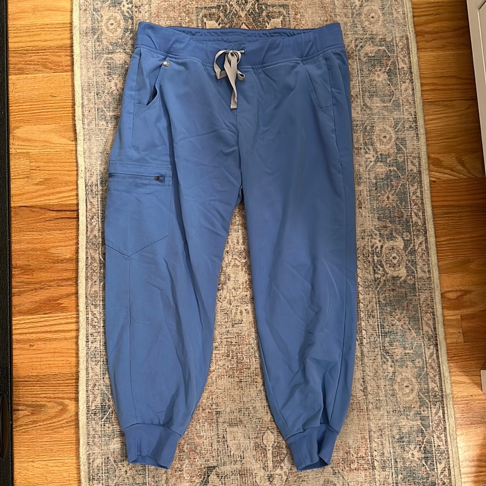 FIGS joggers L/P